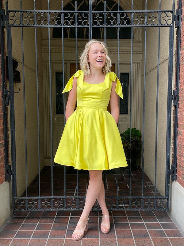short yellow homecoming dresses